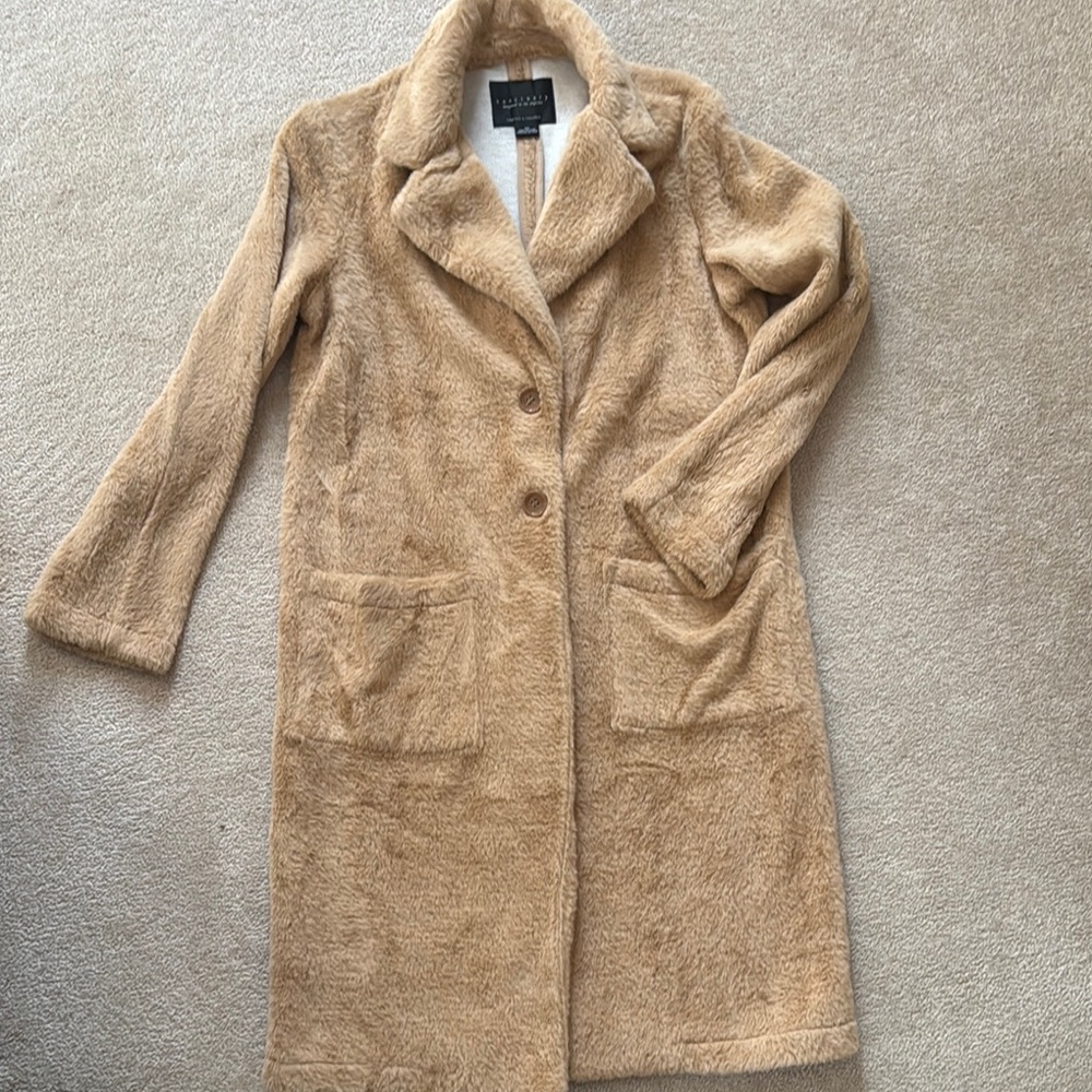 Luxurious Tan Faux Fur Coat